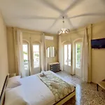 Center Apartmán *